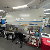 Thermo 1300 Series A2 6' BioSafety Cabinet image 0